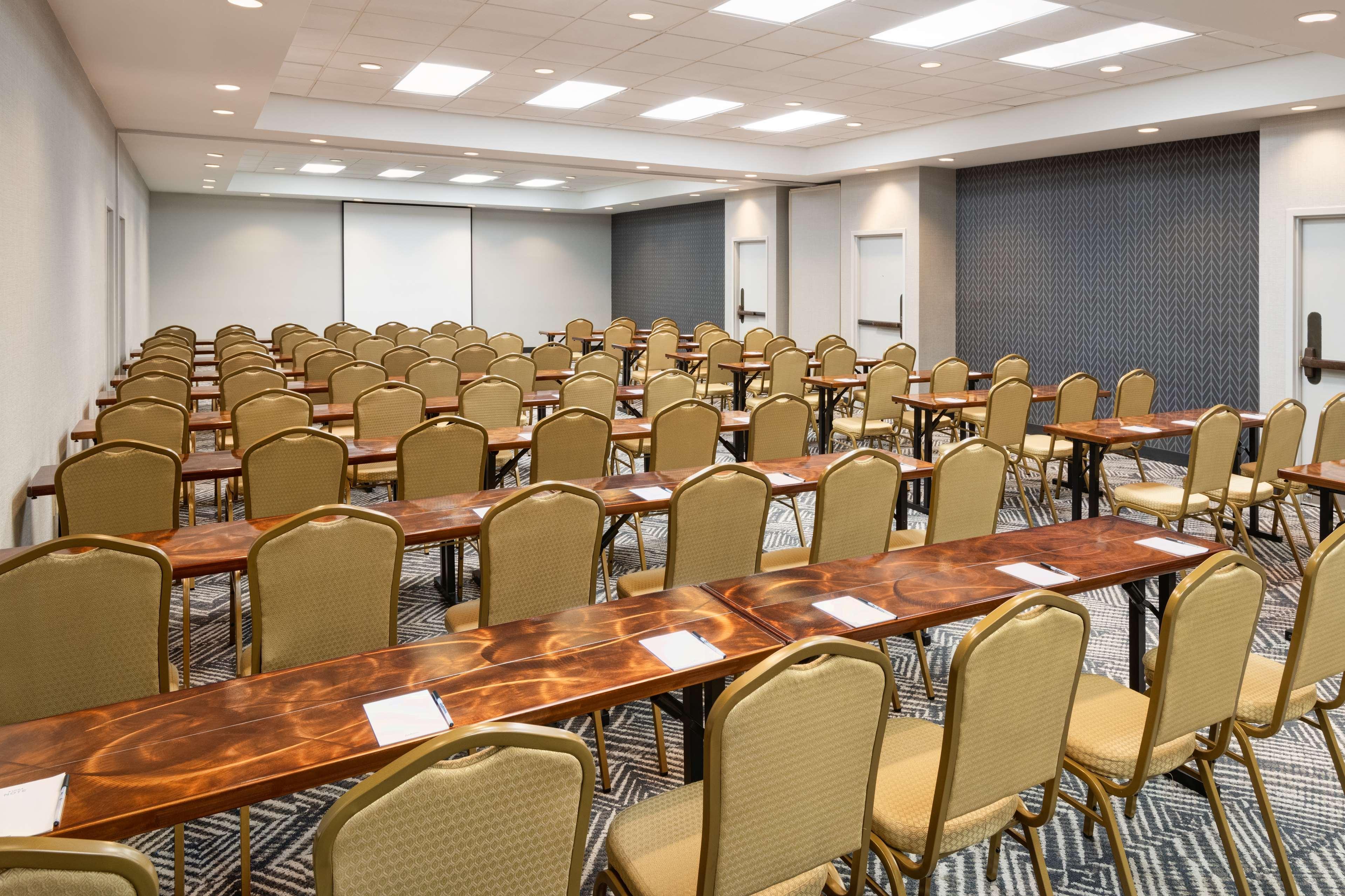 Radisson Hotel Nashville Airport Екстериор снимка