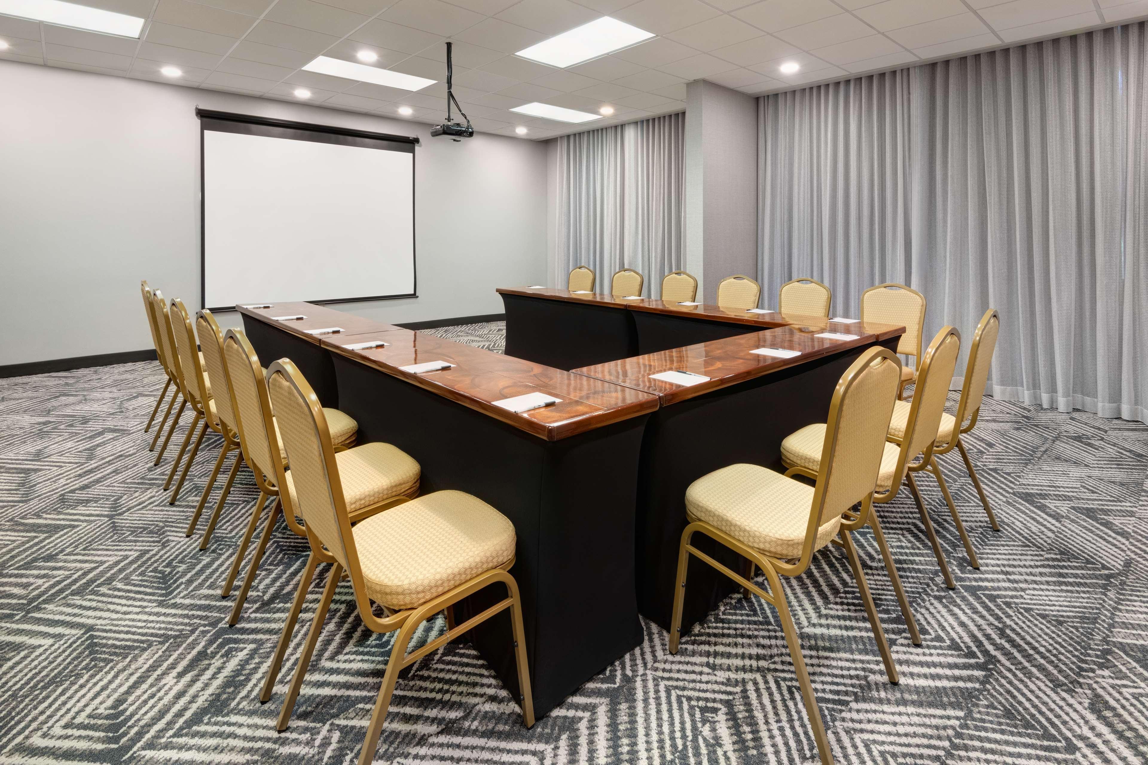 Radisson Hotel Nashville Airport Екстериор снимка