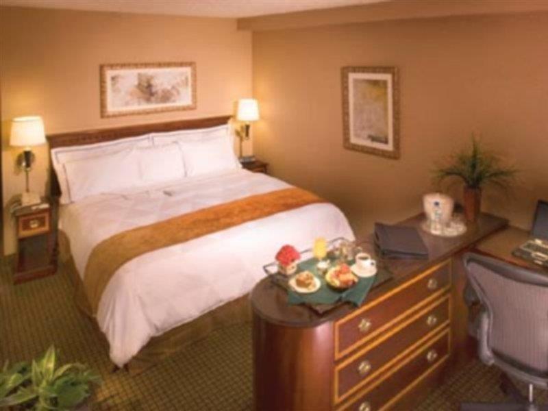 Radisson Hotel Nashville Airport Екстериор снимка